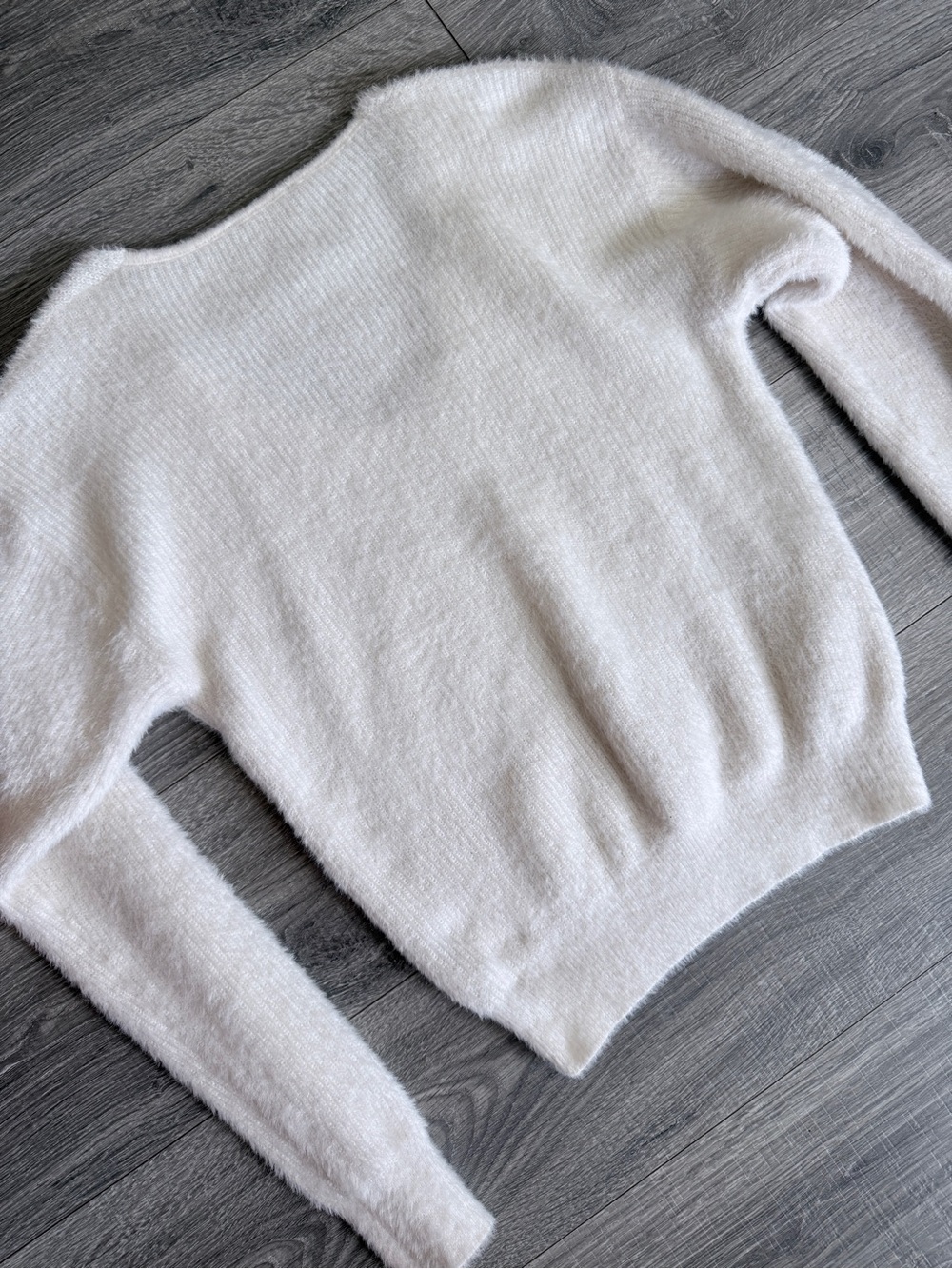 ZARA Sweater - Picture 3 of 3